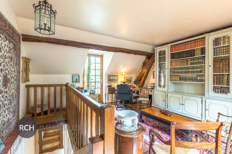 Photos du bien : Jouars-Pontchartrain – Charmante maison au calme avec forêt à pied