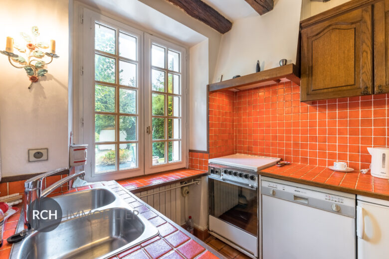 Photos du bien : Jouars-Pontchartrain – Charmante maison au calme avec forêt à pied