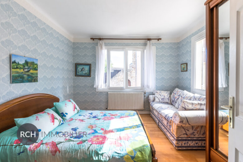 Photos du bien : Méré – Maison familiale avec appartement indépendant