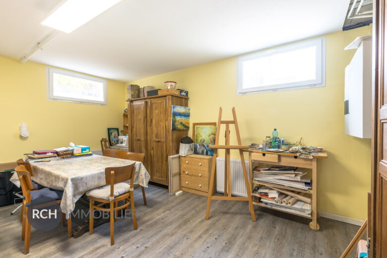 Photos du bien : Méré – Maison familiale avec appartement indépendant