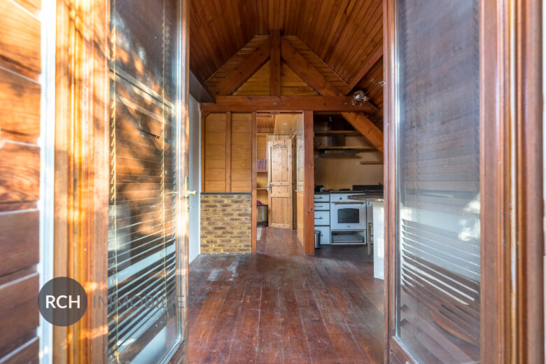 Photos du bien : Saint-Germain-de-la-Grange – Chalet à réhabiliter