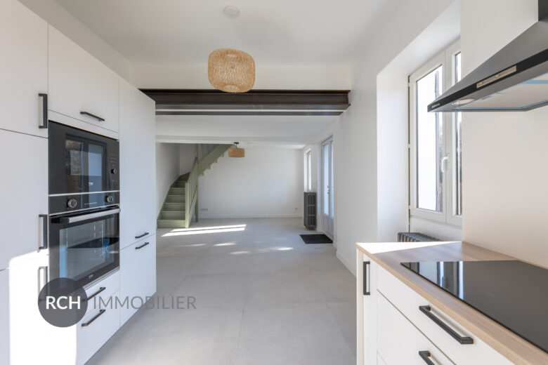 Photos du bien : Exclusivité – Gambais – Maison ancienne entièrement rénovée