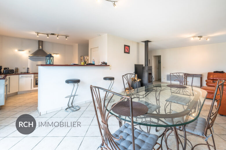 Photos du bien : Gambais – Maison familiale de plain-pied