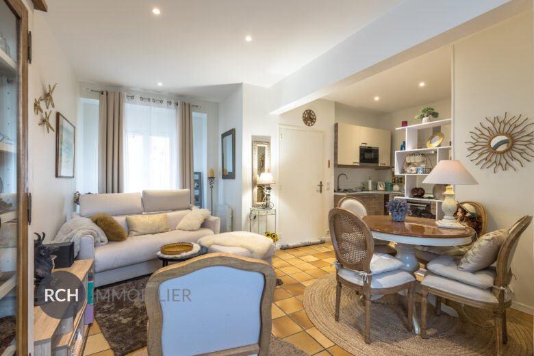Photos du bien : Richebourg – Bel appartement rénové