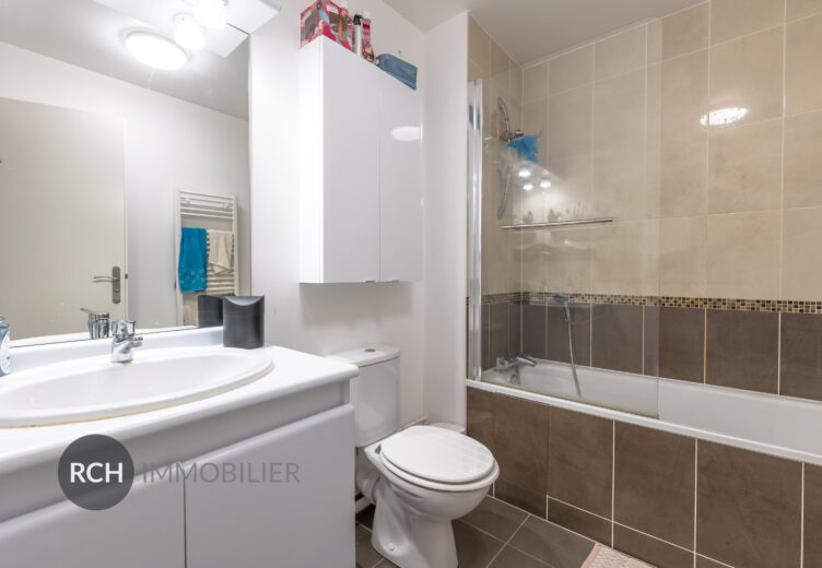 Photos du bien : Exclusivité – Neauphle-le-château – Maison de ville à proximité des commerces