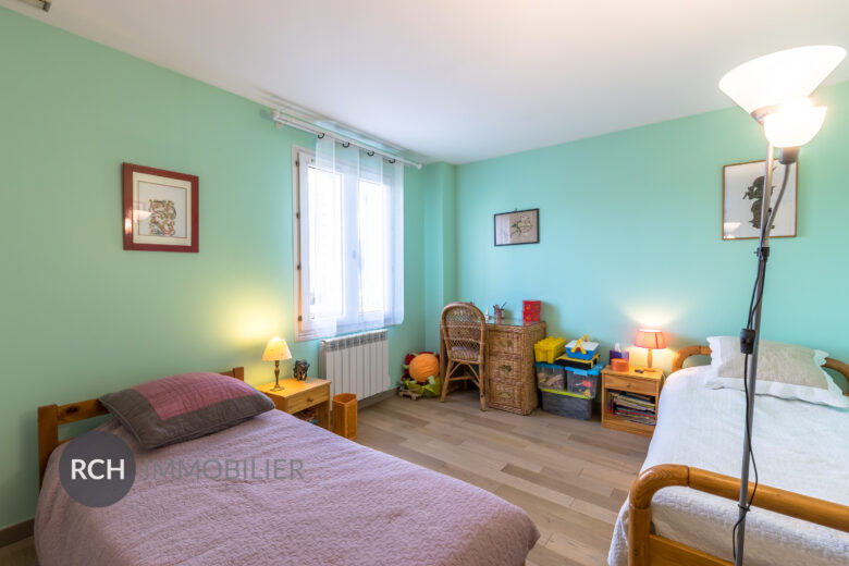 Photos du bien : Exclusivité – Elancourt – Maison au sein d’une résidence familiale avec toutes commodités à pied