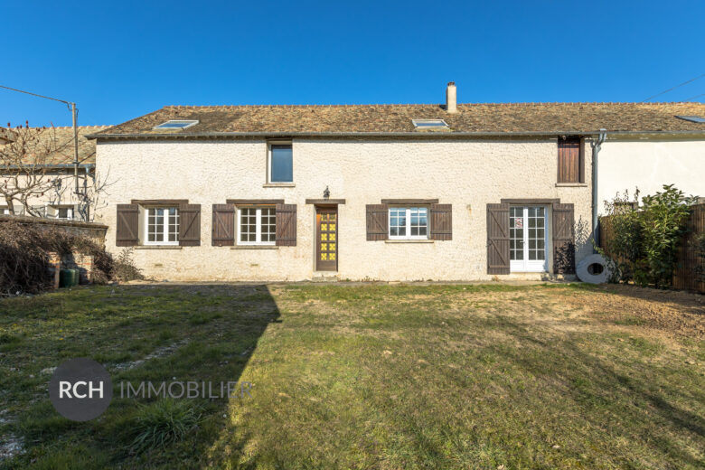 Photos du bien : Exclusivité – Gambais – Maison ancienne avec dépendance