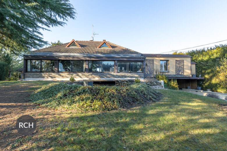 Photos du bien : Adainville – Maison sur sous-sol total avec écoles et forêt à pied