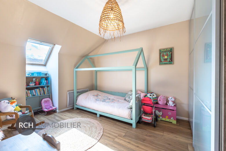 Photos du bien : Bazainville – Maison traditionnelle et familiale avec école à pied