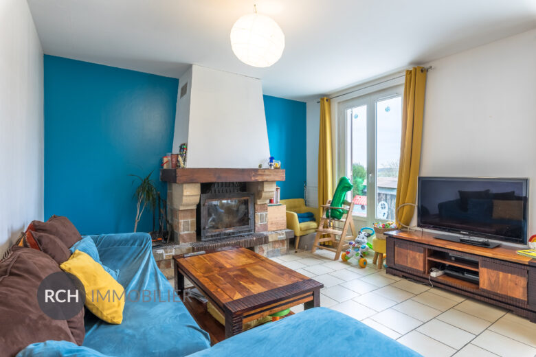Photos du bien : Bourdonné – Maison de plain-pied dans un joli village