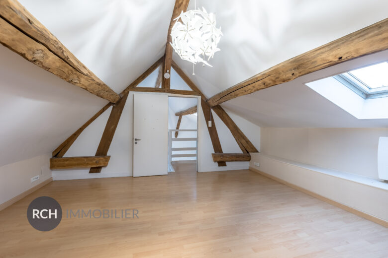 Photos du bien : Garancières – Maison coeur de ville avec grand jardin