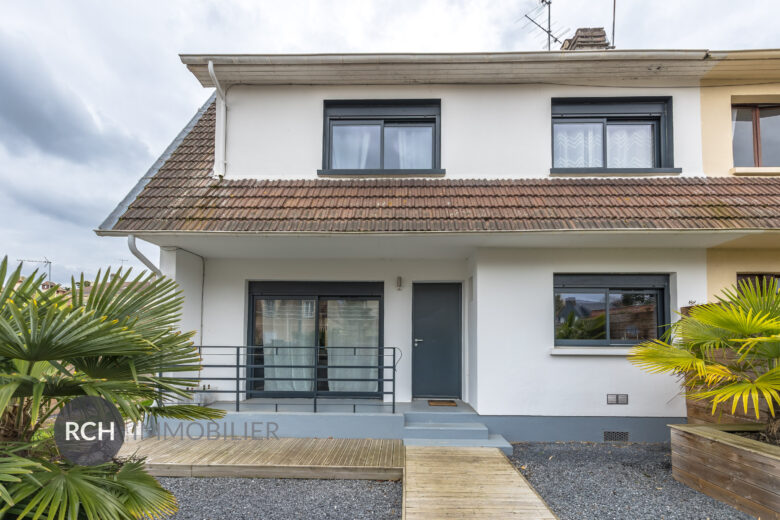 Photos du bien : Montfort l’Amaury – Jolie maison moderne à la décoration soignée