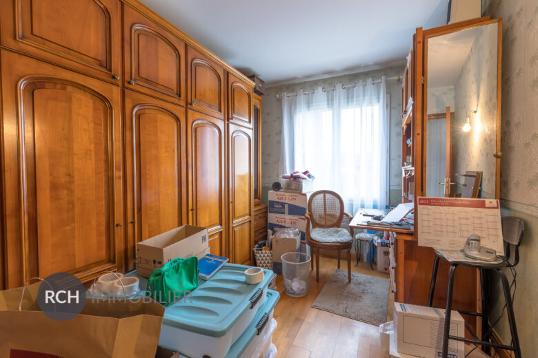 Photos du bien : Plaisir – Maison familiale proche forêt
