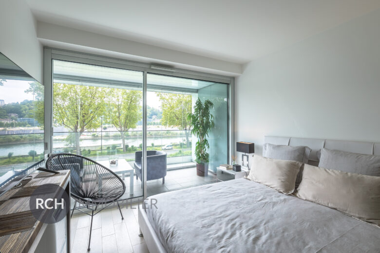 Photos du bien : Boulogne-Billancourt – Superbe appartement de standing avec grande terrasse vue sur la Seine