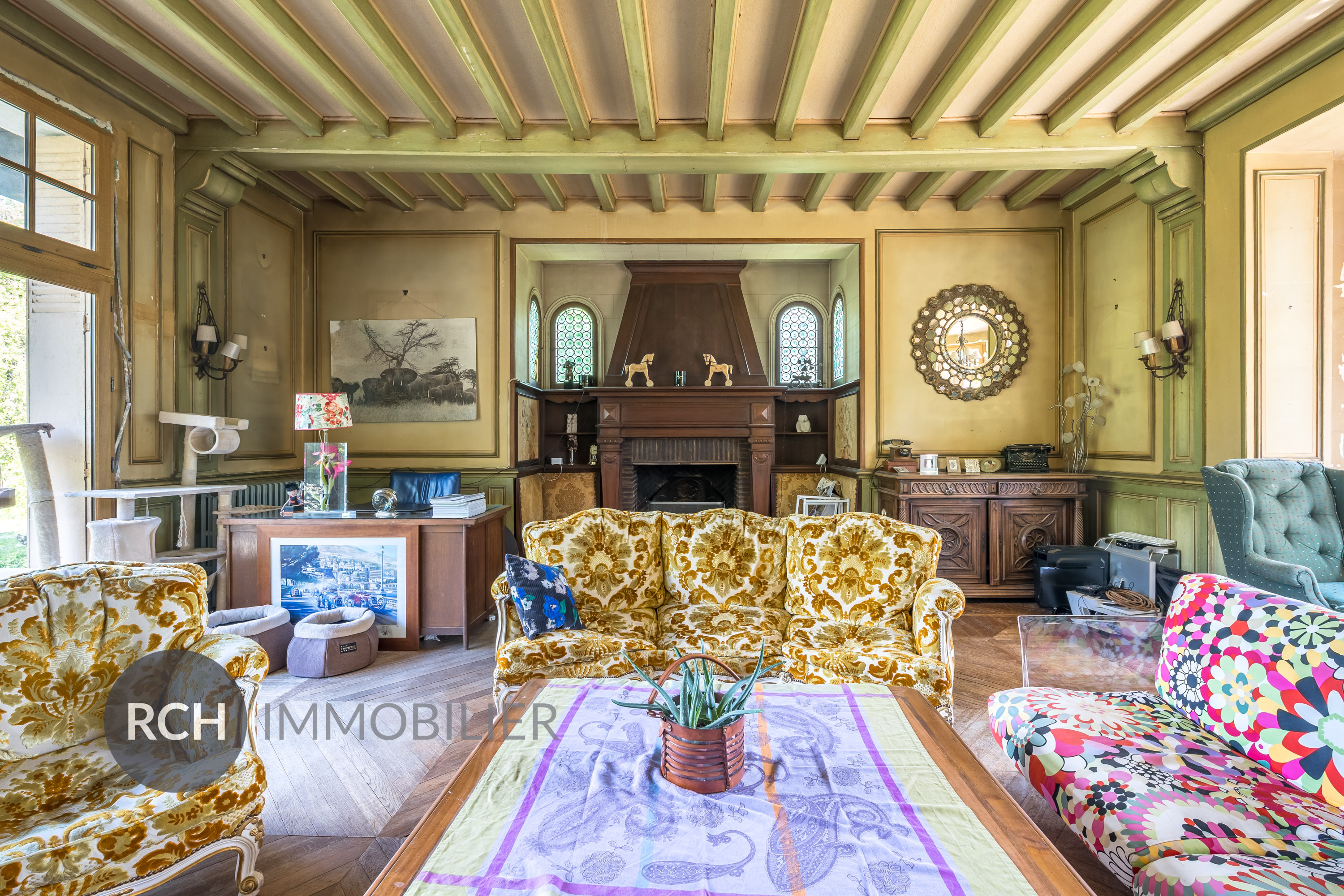 Photos du bien : Anet – Maison bourgeoise avec dépendances dans un environnement bucolique
