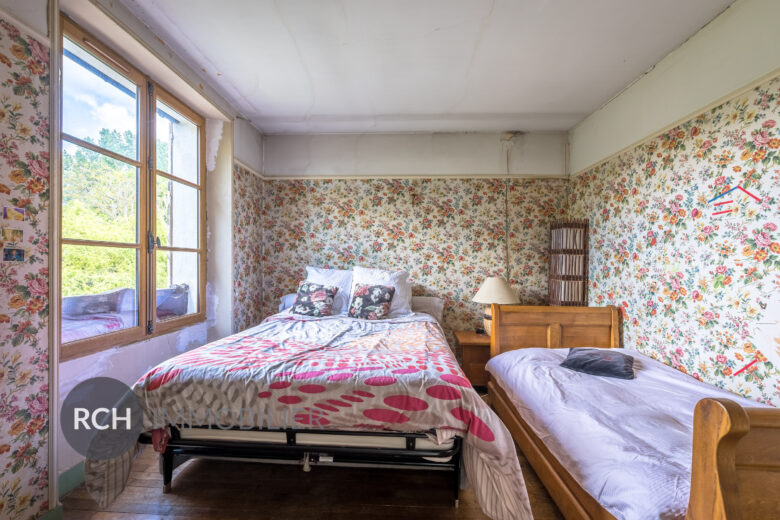 Photos du bien : Anet – Maison bourgeoise avec dépendances dans un environnement bucolique