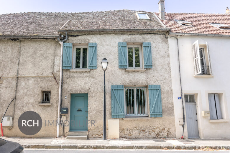 Photos du bien : Montfort-l’Amaury – Appartement T3 en coeur de village avec commodités à pied