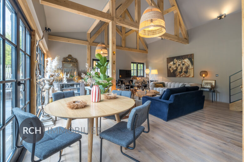 Photos du bien : VENDU EN OFF MARKET – Saint Léger en Yvelines – Magnifique maison contemporaine en bois