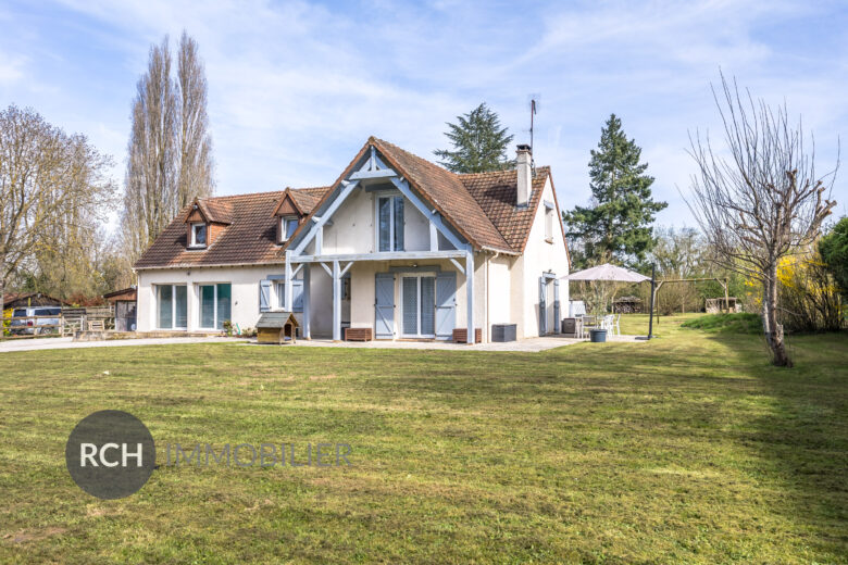 Photos du bien : Condé-sur-Vesgre – Lumineuse maison familiale en pleine nature