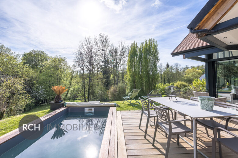 Photos du bien : Saint-Forget – Superbe maison contemporaine avec piscine