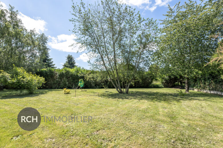 Photos du bien : Boutigny-Prouais – Maison familiale dans un environnement calme