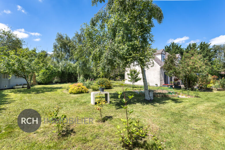 Photos du bien : Boutigny-Prouais – Maison familiale dans un environnement calme