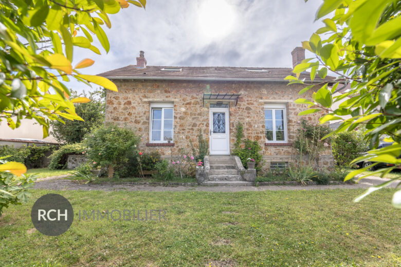 Photos du bien : Behoust – Maison ancienne rénovée sans vis-à-vis