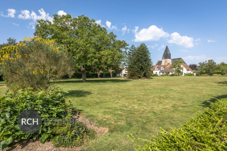 Photos du bien : Boutigny-Prouais – Belle maison familiale rénovée avec grand terrain arboré au calme