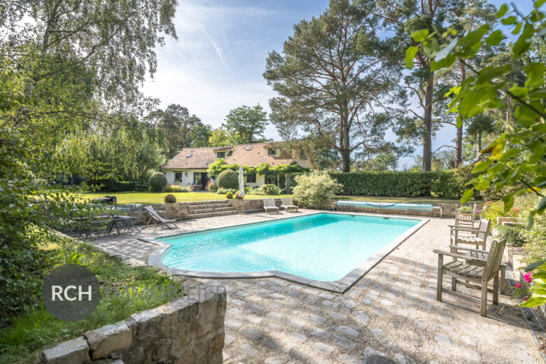 Photos du bien : Emancé – Propriété ancienne entièrement rénovée avec piscine