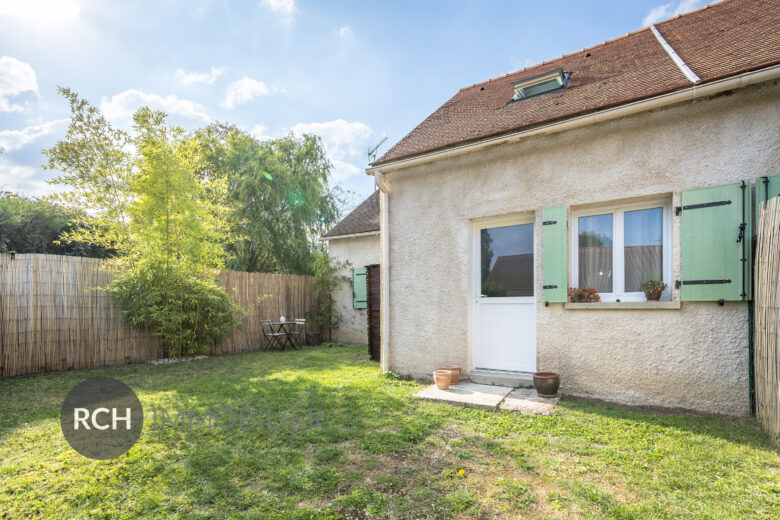 Photos du bien : Adainville – Jolie maison rénovée avec jardinet en impasse