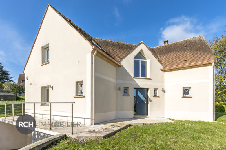 Photos du bien : Location – Saint-Germain-de-la-Grange – Maison contemporaine et lumineuse