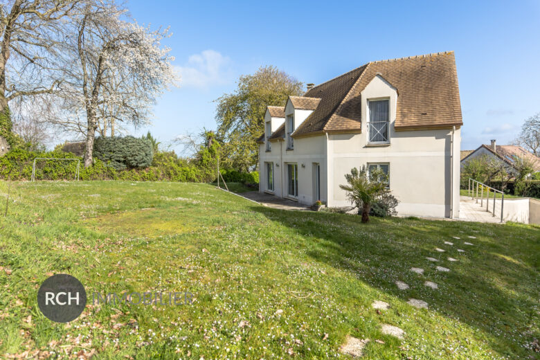 Photos du bien : Location – Saint-Germain-de-la-Grange – Maison contemporaine et lumineuse