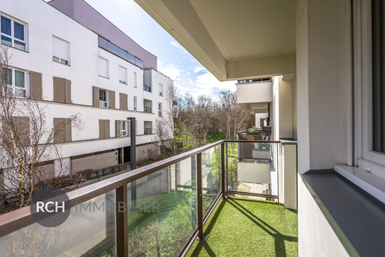 Photos du bien : Bois d’Arcy – Appartement T3 avec loggia dans une résidence de standing