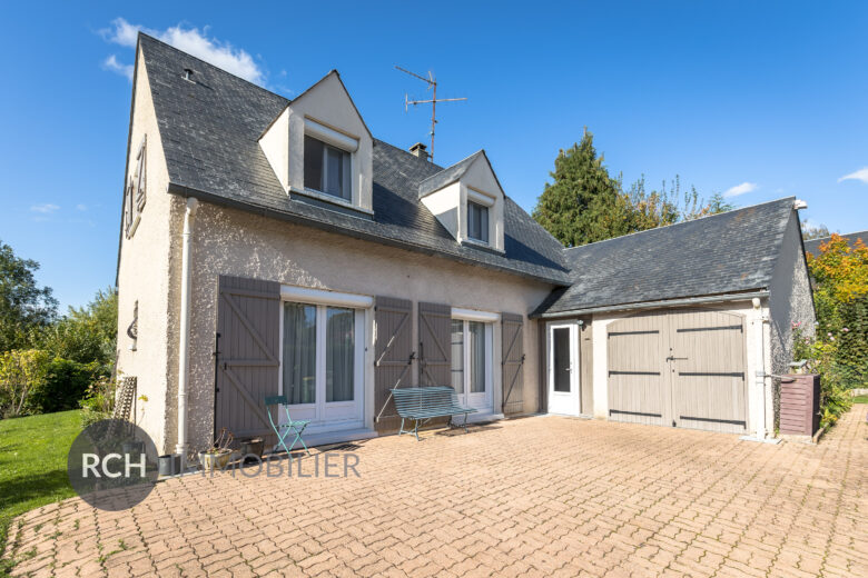 Photos du bien : Exclusivité – Gambais – Maison familiale au coeur du village