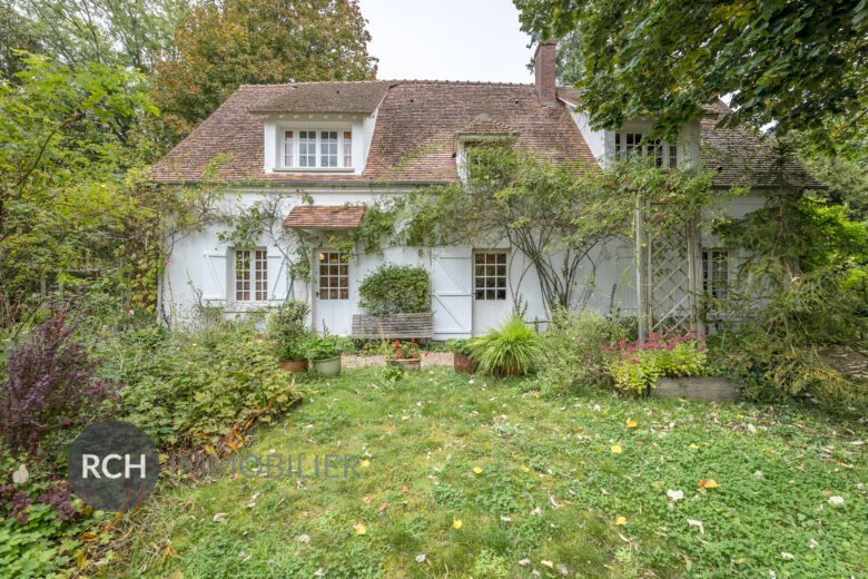 Photos du bien : Gambais – Authentique maison ancienne dans un secteur privilégié au calme