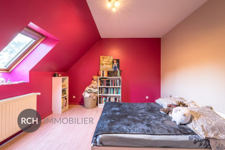 Photos du bien : Exclusivité – Gambais – Chaleureuse maison familiale et lumineuse