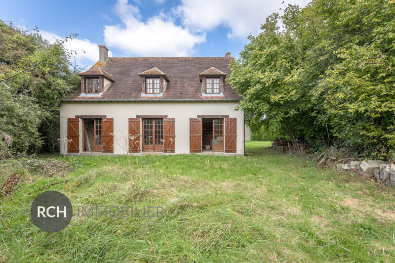 Photos du bien : Conde-sur-Vesgre – Grande maison familiale à achever partiellement viabilisée