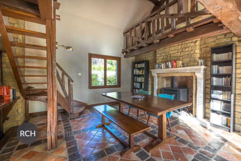 Photos du bien : Exclusivité – Boutigny-Prouais – Charmante Maison ancienne du 19ème siècle avec dépendances sur terrain arboré