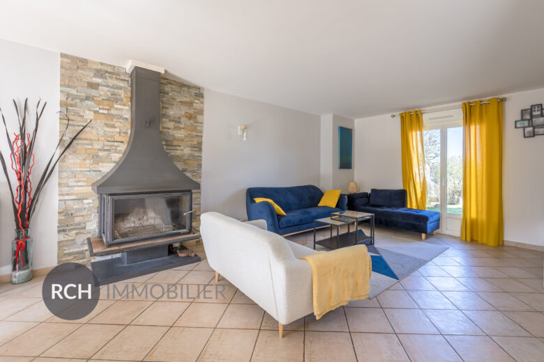 Photos du bien : Thoiry – Jolie maison familiale au calme