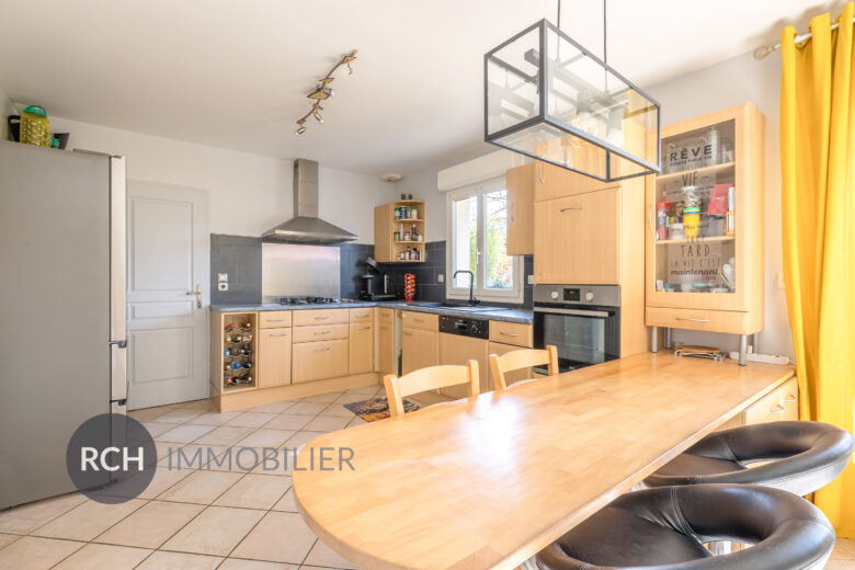 Photos du bien : Thoiry – Jolie maison familiale au calme
