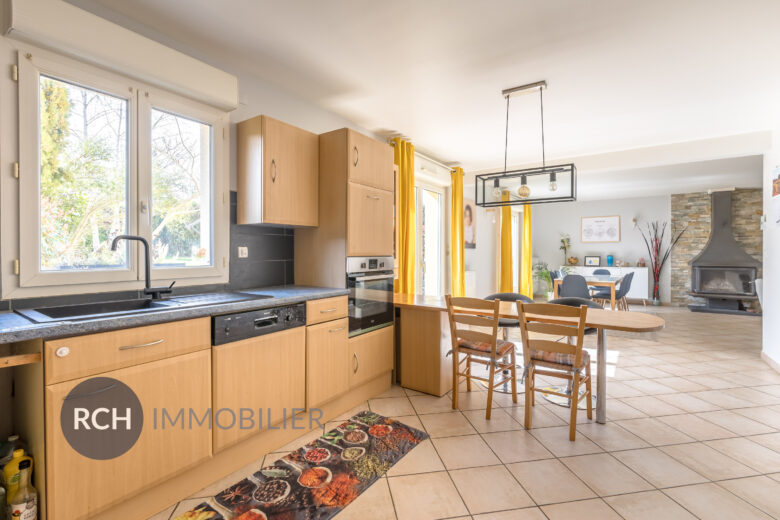 Photos du bien : Thoiry – Jolie maison familiale au calme
