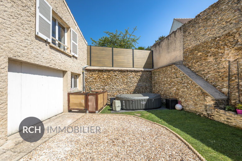 Photos du bien : Bazainville – Charmante maison rénovée en coeur de village