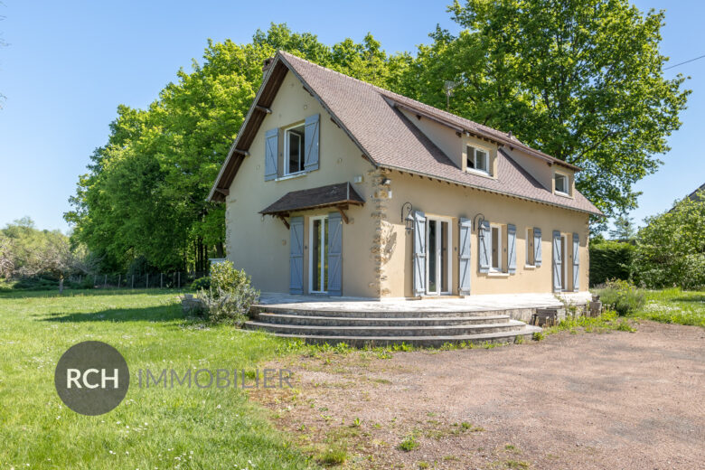 Photos du bien : Gambais – Lumineuse maison avec joli parc