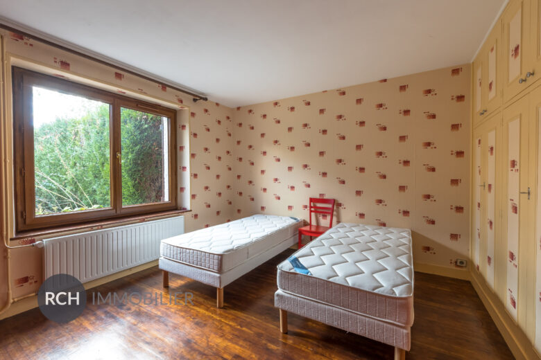 Photos du bien : Exclusivité – Boutigny-Prouais – Maison ancienne avec joli jardin