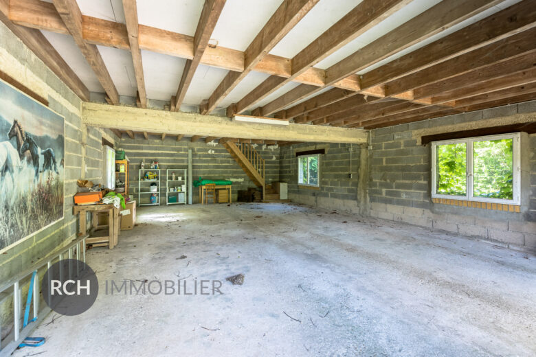 Photos du bien : Exclusivité – Boutigny-Prouais – Grange à aménager