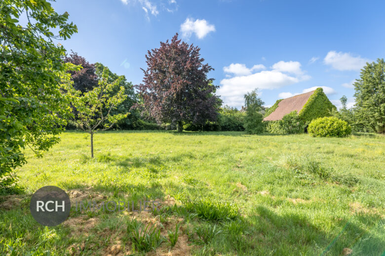 Photos du bien : Exclusivité – Boutigny-Prouais – Grange à aménager