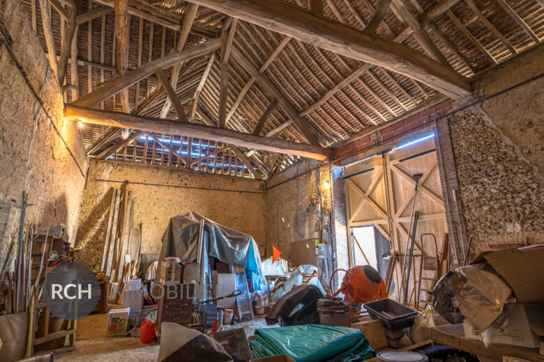 Photos du bien : Boutigny-Prouais – Grange viabilisée à aménager