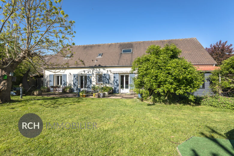 Photos du bien : Gambais – Vaste maison familiale avec studio indépendant