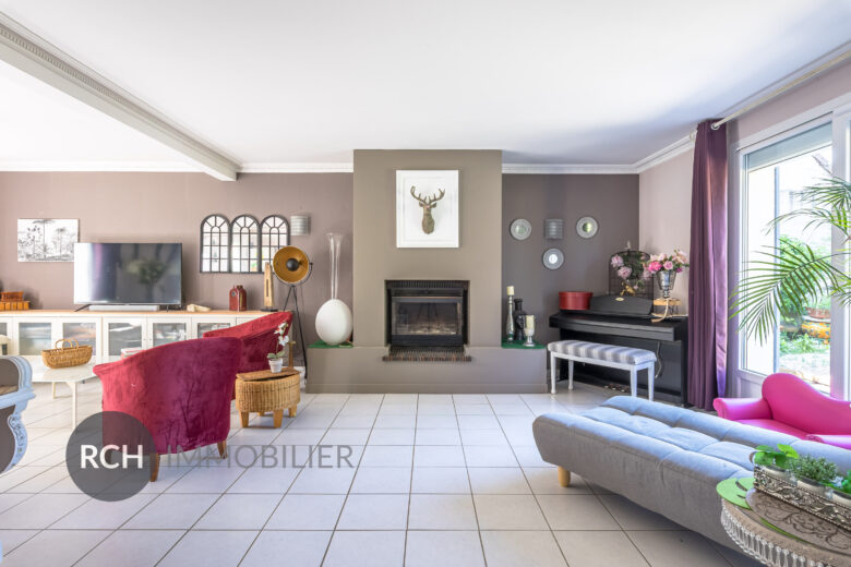 Photos du bien : Gambais – Vaste maison familiale avec studio indépendant