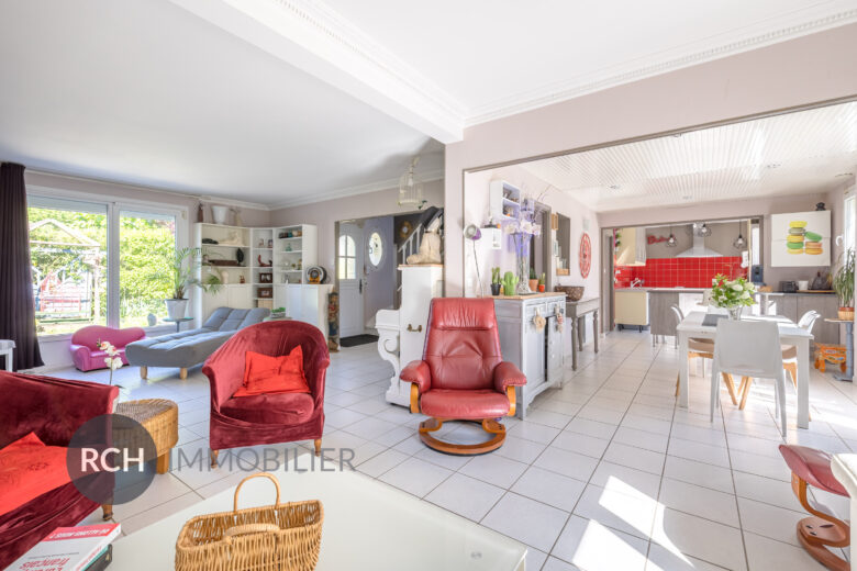 Photos du bien : Gambais – Vaste maison familiale avec studio indépendant